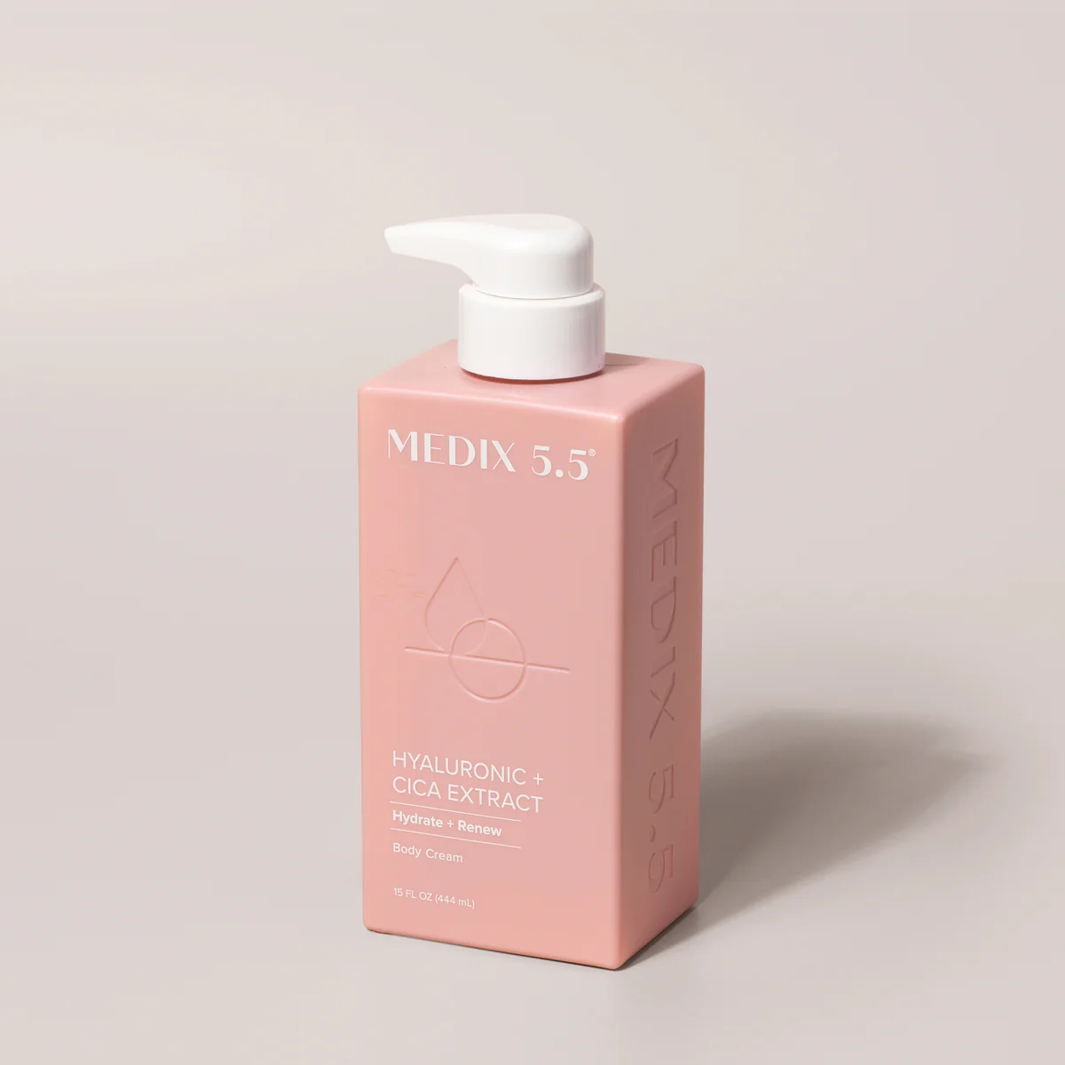 Medix 5.5 Hyaluronic Acid + Cica Extract